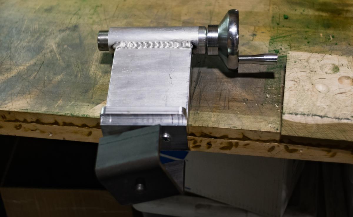 The new lighter tailstock