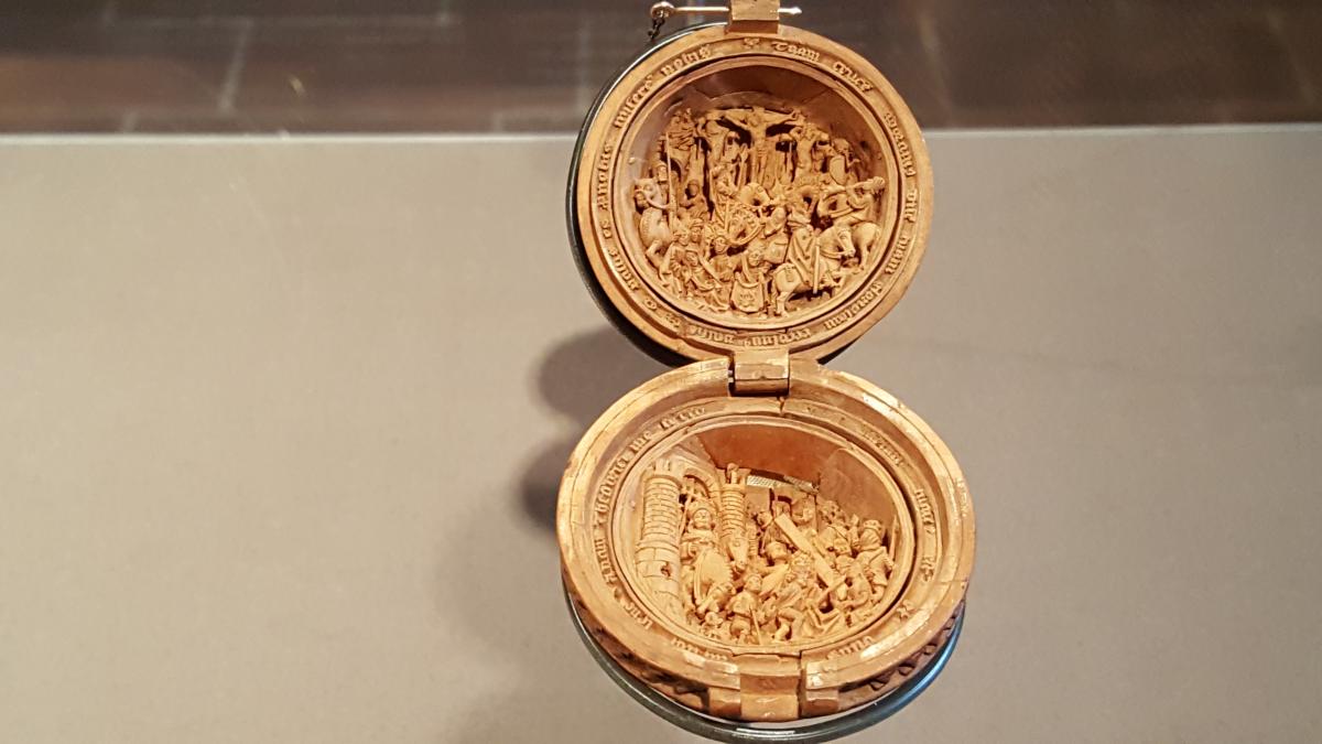 OMG - 16th Century Boxwood Miniatures PT1 - and other news 3