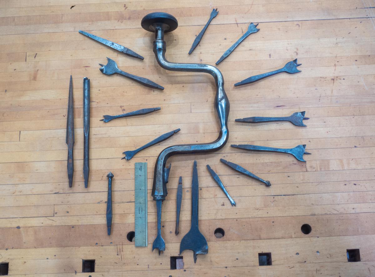 A lovely Scotch brace surrounded by a traditional set center