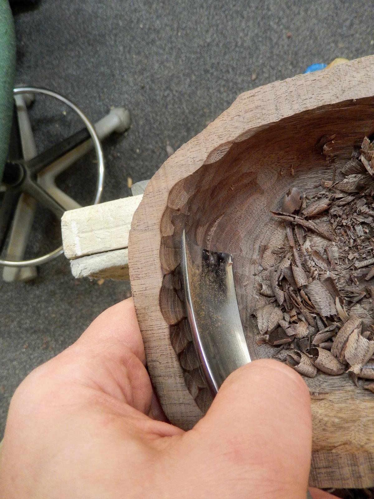 A bent gouge (in this case a #7 1-1/2