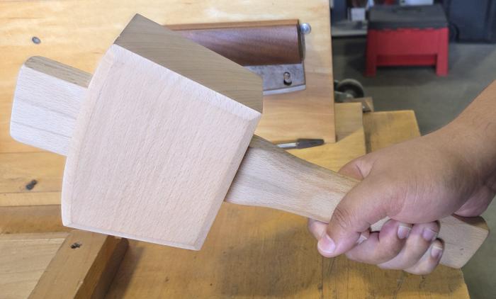 English Carpenter's Mallet (4 1/12" Beech Mallet)